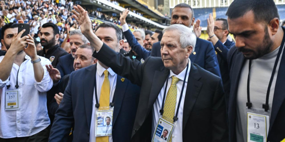 Fenerbahçe’nin yeni başkanı Aziz Yıldırım