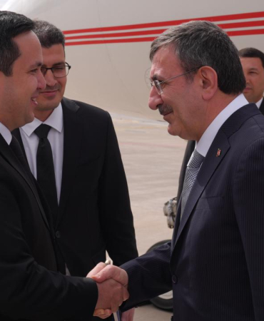 cevdet-yilmaz-2466105.jpg