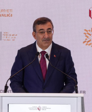 cevdet-yilmaz-2469483.jpg