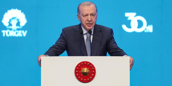 Cumhurbaşkanı Erdoğan: Akışa yön veren bir gençlik yetiştireceğiz