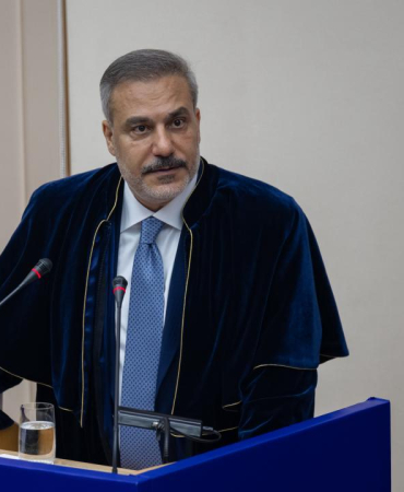 hakan-fidanaa-2469695.jpg