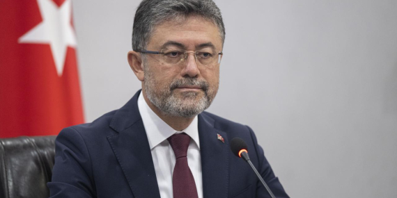 Bakan Yumaklı: Sektörümüzü daha dinamik bir yapıya kavuşturuyoruz