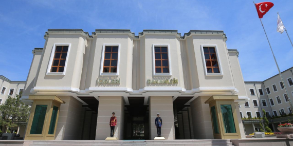 Adalar ve Silifke Belediye Başkanları görevden uzaklaştırıldı