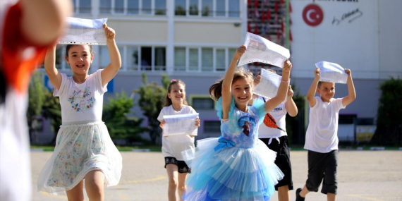Okullarda son ders zili bugün çalıyor