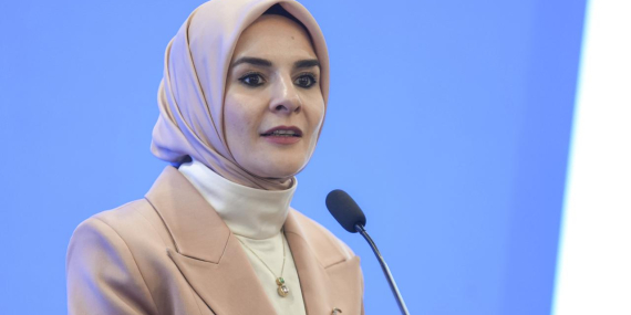 Bakan Göktaş: Ailelerin yanında olmaya devam edeceğiz