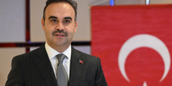 Bakan Kacır’dan Sıfır Atık Forumu’nda yoğun diplomasi trafiği