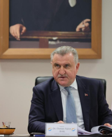 osman-askin-bak-aa-2469286.jpg