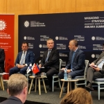 panel-2467604.jpg
