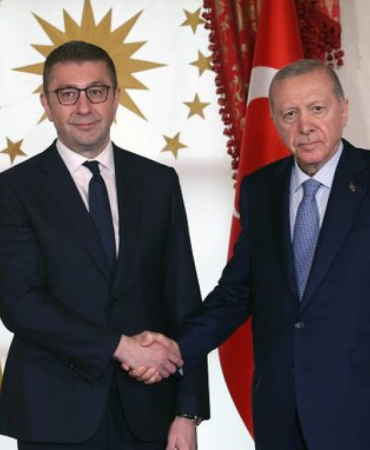 recep-tayyip-erdogan-hristijan-mickoski-2468605.jpg