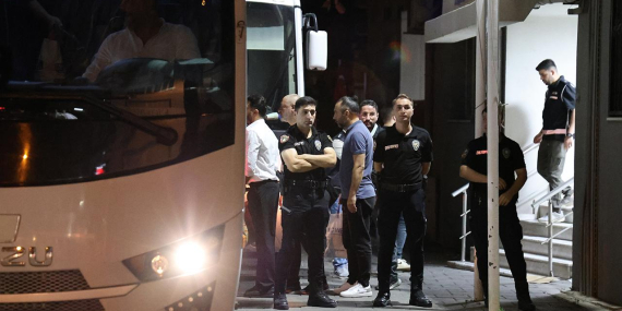 Seferihisar Belediye Başkanı İsmail Yetişkin tutuklandı