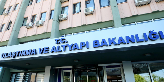 Bakanlıktan uçak kaçırılma kodu sonrası Türk hava sahasına giren uçağa ilişkin açıklama
