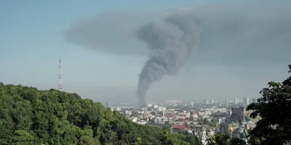 Rusya’nın Kiev’e Düzenlediği Hava Saldırısında Can Kaybı 11’e Yükseldi