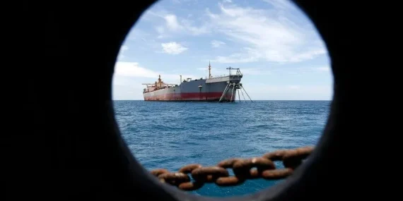 Aden Körfezi’nde petrol tankeri kaçırıldıSomalili korsanlar devrede