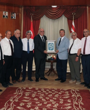 1784731342623Ba-bakan-Emekli-polisler-2-.jpg