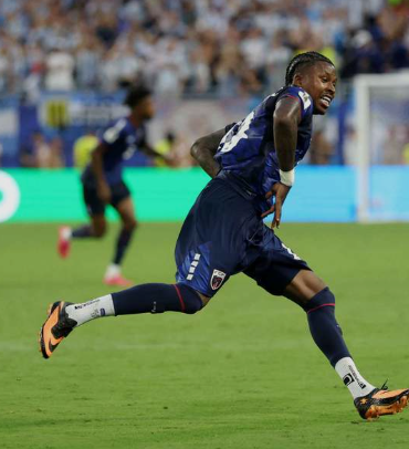1785163535423gol.png