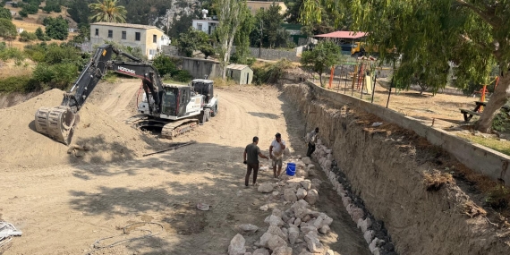 Tatlısu Belediyesi festival alanını yeniliyor