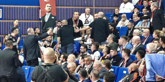 Gençlerbirliği'nde olağanüstü seçimli genel kurulunda gerginlik