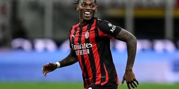 RAFAEL LEAO KİMDİR? Rafael Leao Fenerbahçe transferi gerçekleşti mi? Rafael Leao kaç yaşında, nereli, hangi mevkide oynuyor? İşte Transfermarkt verileri…