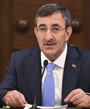 cevdet-yilmaz-2388041.jpg