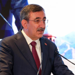 cevdet-yilmaz-2473838.jpg