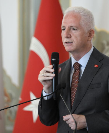 davut-gul-2476420.jpg
