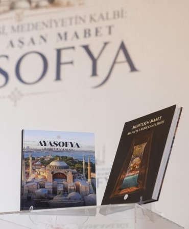iletisim-baskanligi-kitap-aa-2478096.jpg