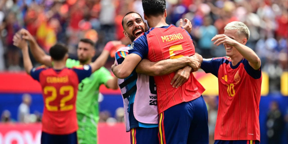 İspanya yarı finalde
