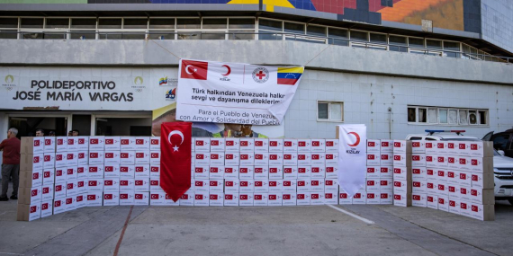 Türk Kızılay, Venezuela’da 1000 hijyen seti dağıttı