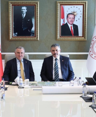 osman-askin-bakmustafa-ciftciaa-2477376.jpg