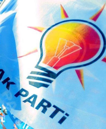 ak-parti-bayrak-aa-1901831.jpg