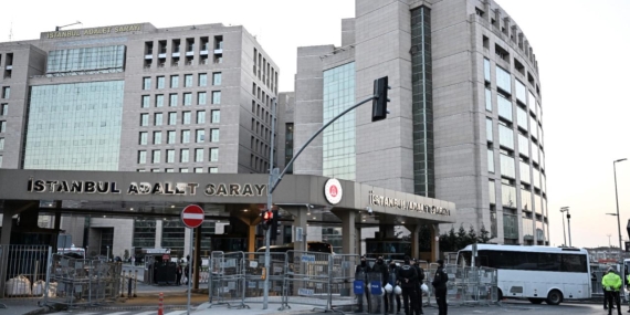 İstanbul’daki kara para aklama soruşturması: 13 şüpheli adliyede