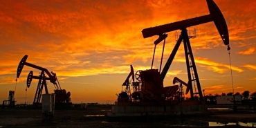 petrol_kuyu