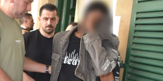 LEFKOŞA’DA YASAKLI MADDE OPERASYONU: E.E.E.’YE 2 GÜN EK TUTUKLULUK