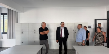1788953759048erenk-y-lisesi-2-.jpeg