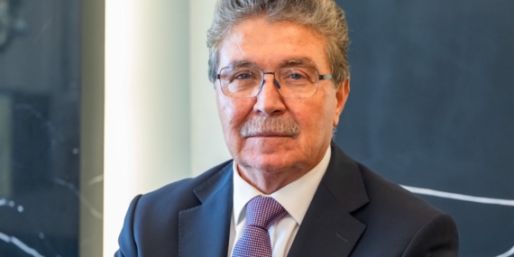 Yeni dönemde insanların hayatını kolaylaştıracak projeleri hayata geçireceğiz