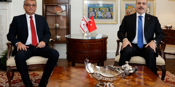 Cumhurbaşkanı Erhürman, Türkiye Dışişleri Bakanı Hakan Fidan ile görüştü