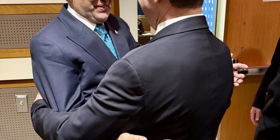 Tahsin Ertuğruloğlu, Pakistan Dışişleri Bakanı Mohammad Ishaq Dar ile New York’ta görüştü