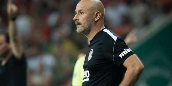 Son Dakika Spor Haberi | Vincenzo Italiano: Hakemi konuşmaya gerek yok, maça bakmalıyız