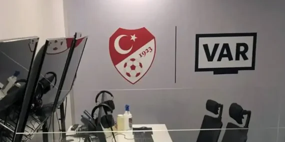Son dakika! TFFden VAR odasındaki incelemeye ilişkin açıklama