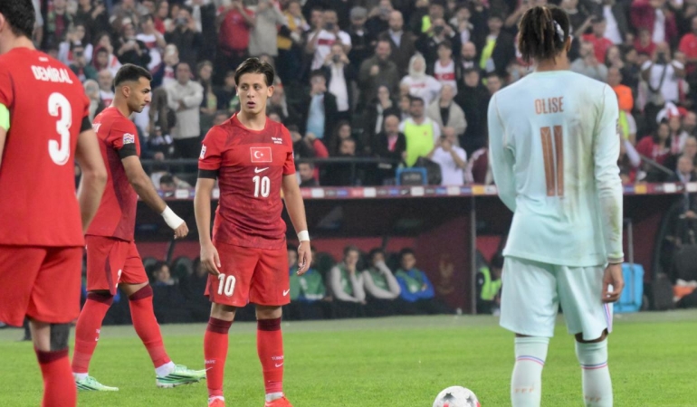 a-milli-futbol-takimi-arda-guler-aa-2491389.jpg