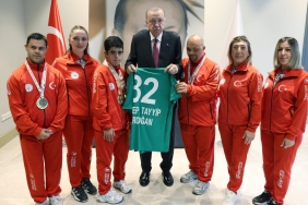 cumhurbaskani-erdogan-ozel-sporcular-2492024.jpg