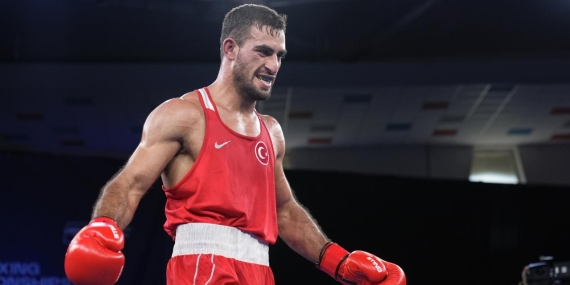 Milli boksör Emrah Yaşar’dan altın madalya