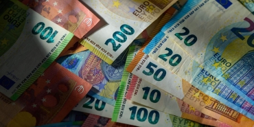 euro-bolgesi-dagiliyor-1772186469588