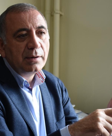 gursel-tekin-2397117.jpg