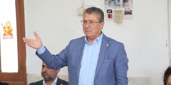 BAŞBAKAN ÜSTEL KARPAZ KÖYLERİNİ ZİYARET ETTİİKTİDARIMIZ SÜRECEK, HİZMETLER BÜYÜYECEK