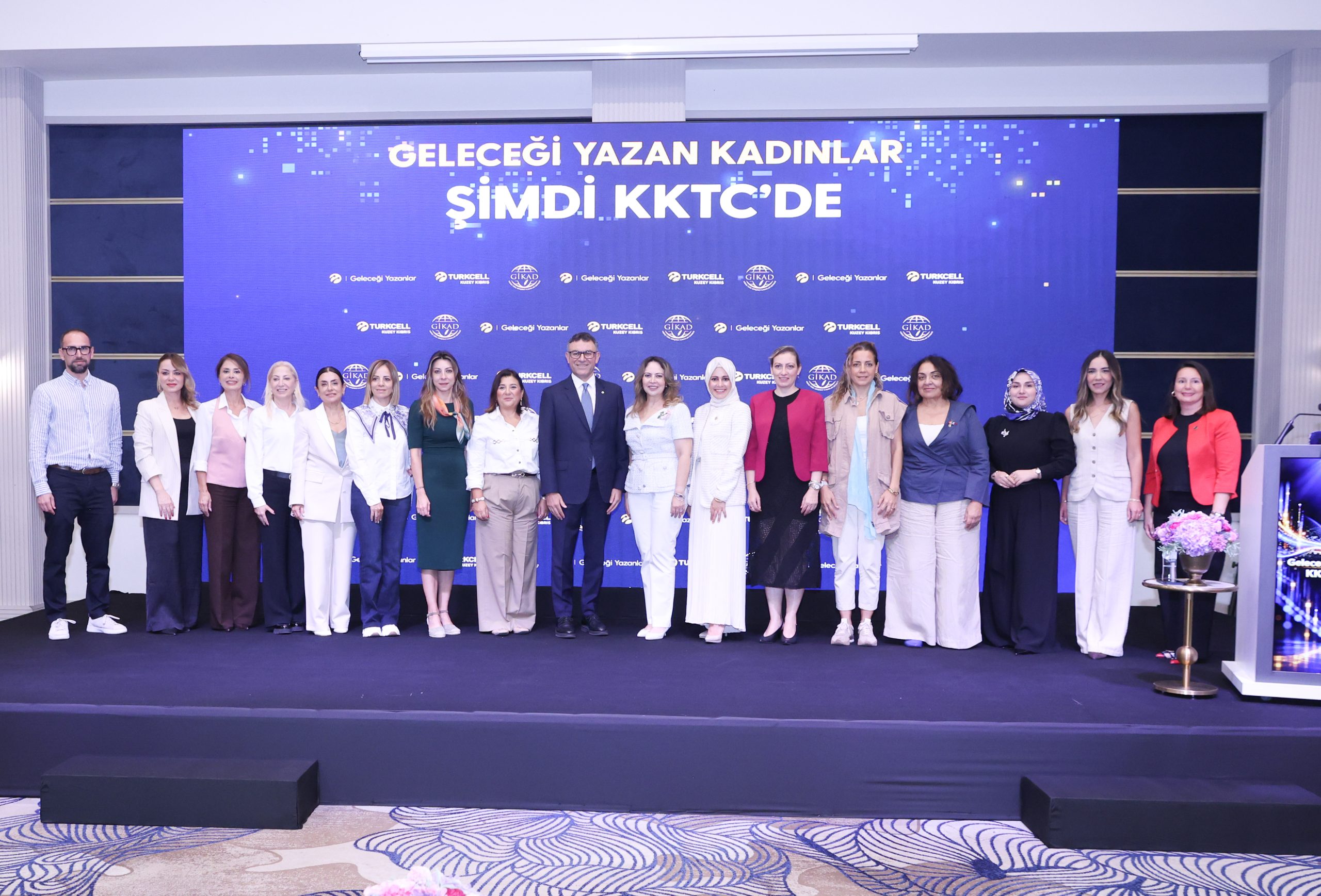 1791553842616gelece-i-yazan-kad-lnar-6-scaled.jpg