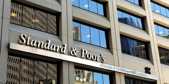 S&P, İNGİLTERE’NİN KREDİ NOTUNU VE “DURAĞAN” GÖRÜNÜMÜNÜ TEYİT ETTİ