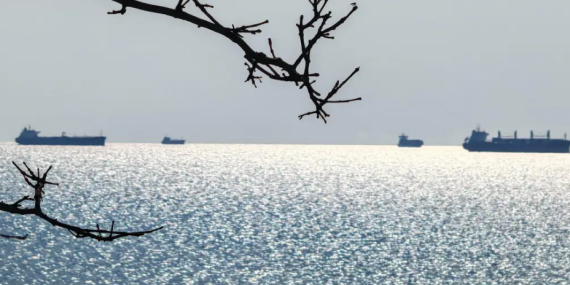 Karadeniz’de İHA ve İDA saldırısına uğrayan Suriyeli mürettebatın bulunduğu gemi battı