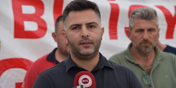 DEV-İŞ BAŞKANI KOLOZALİK-PET’TEKİ SÜRESİZ GREV UZLAŞI SAĞLANANA KADAR DEVAM EDECEK