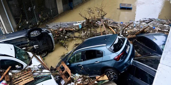 İSTANBUL VE KOCAELİ’DEKİ SEL FELAKETİNDE CAN KAYBI 8’E YÜKSELDİ